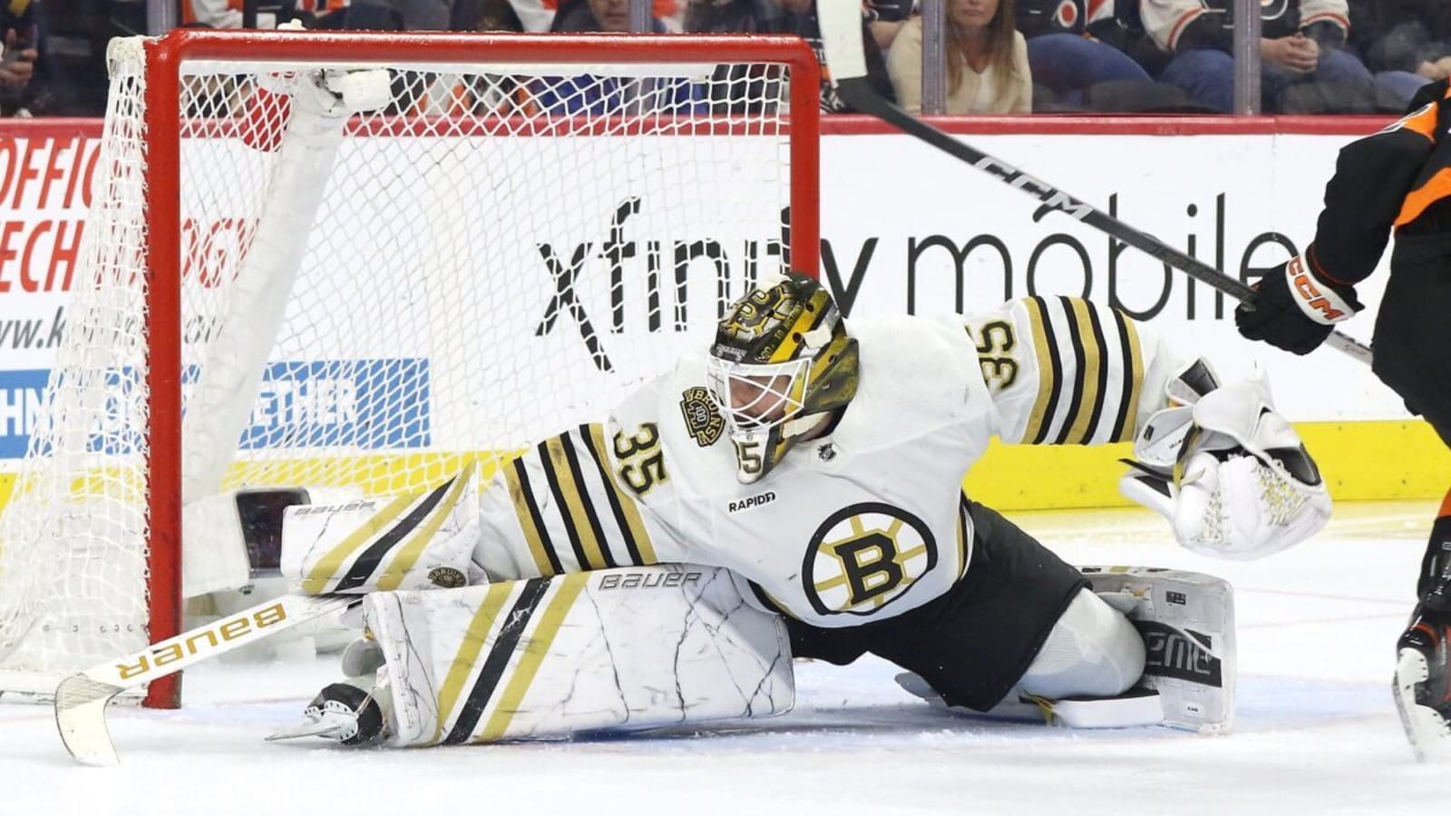 Ullmark’s Preseason Performance Sets Senators Up for Success