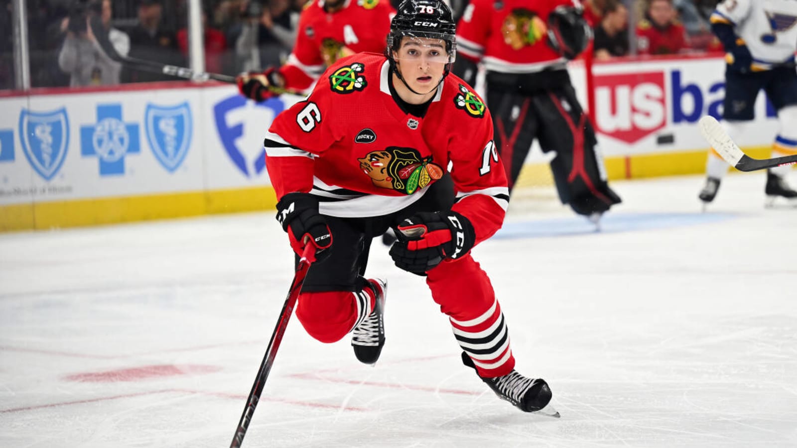 Blackhawks Prospect News: Paul Ludwinski, Nick Lardis Join IceHogs