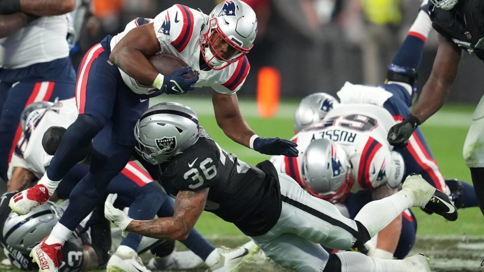 Raiders Free Agents: LB Curtis Bolton