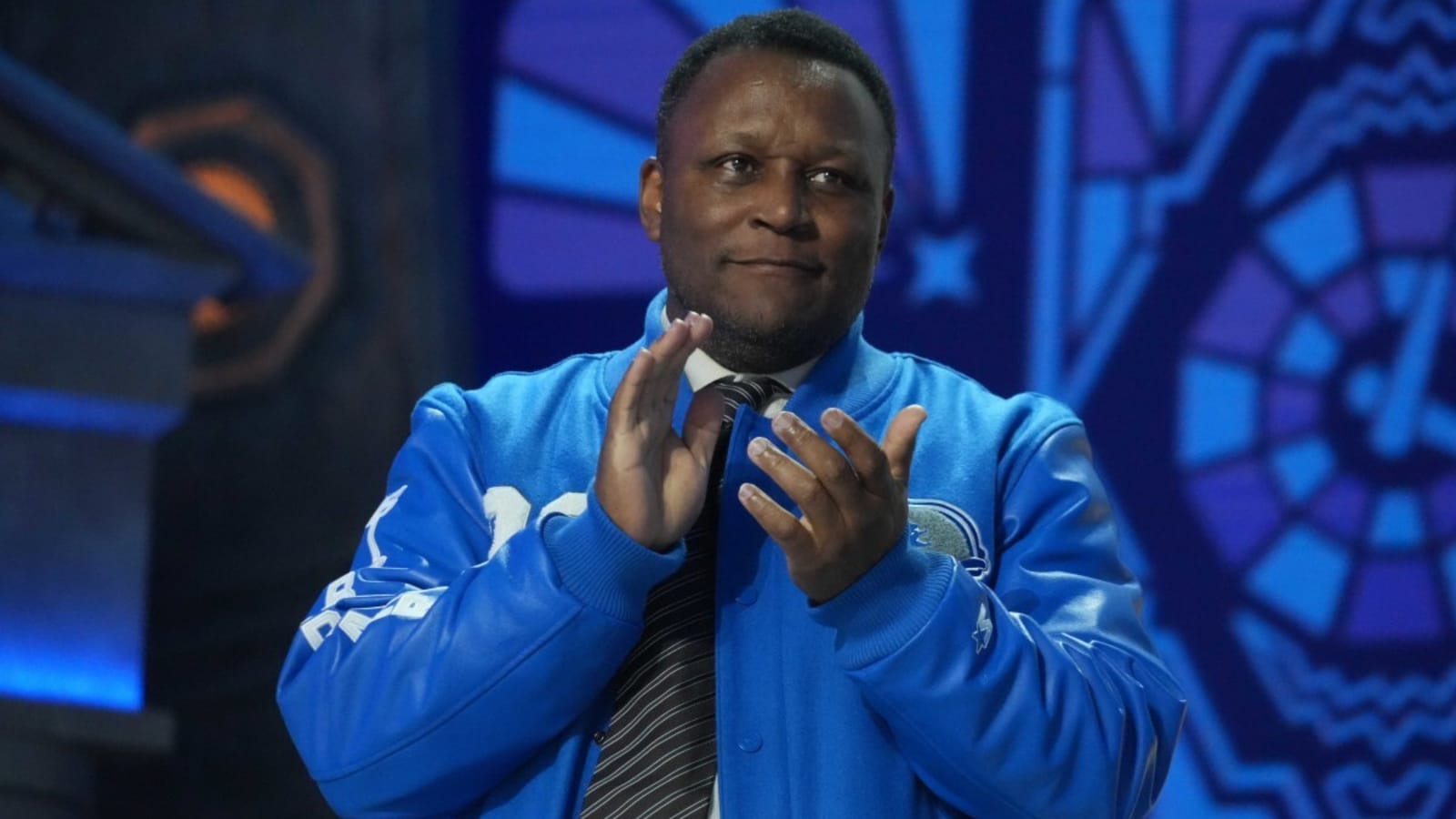 Barry Sanders Makes Strong Statement on Lions’ RB Tandem Ahead of 2025 Season