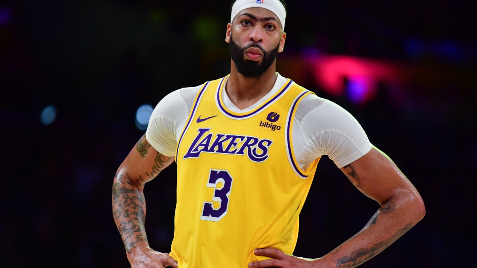 4 Reasons Why Lakers Traded Anthony Davis To Mavericks