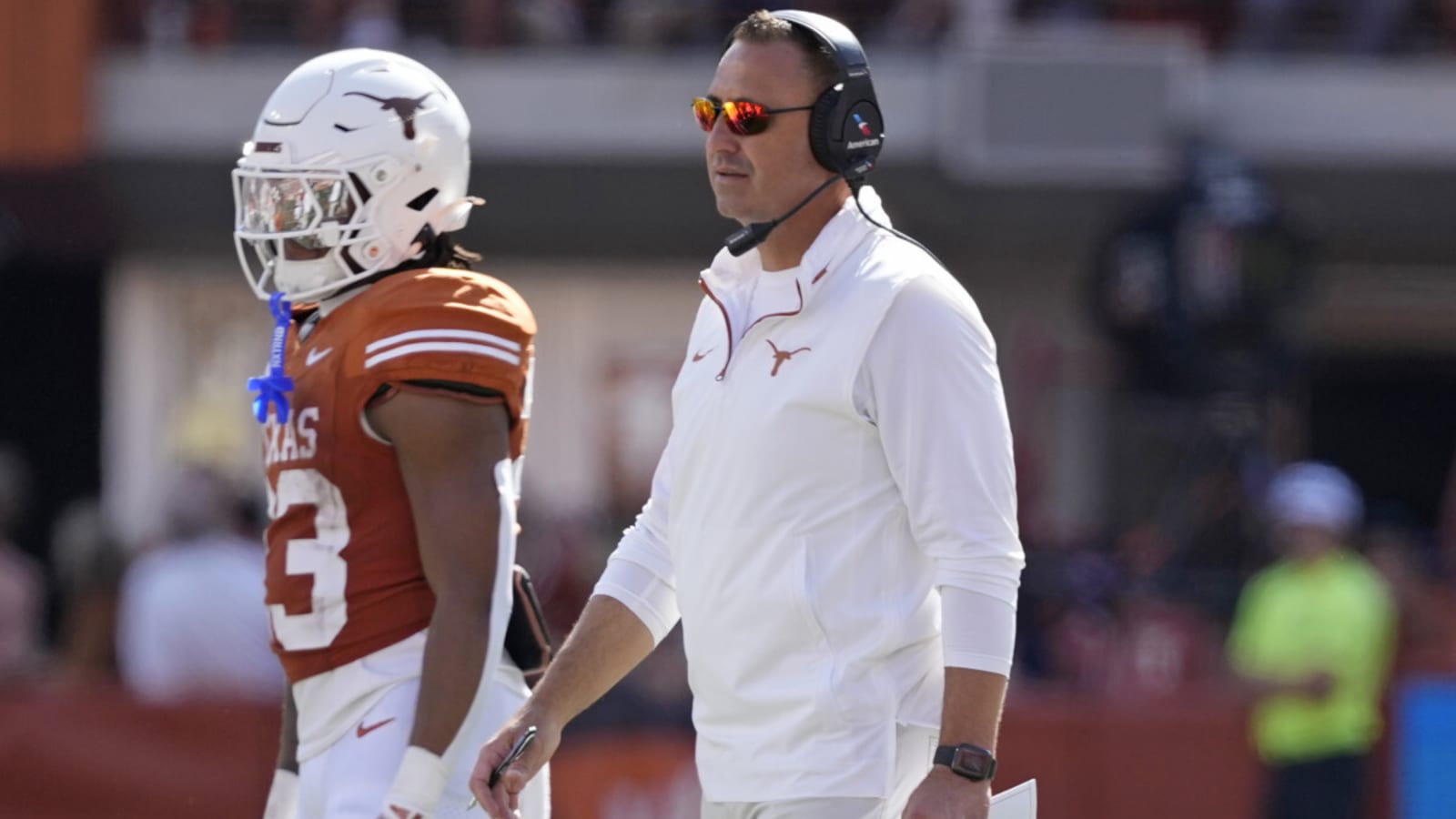 Elite 4-Star Texas Target Predicted to Snub Longhorns for In-State Big 12 Rival
