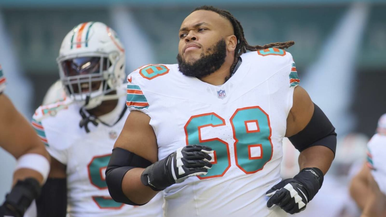 Robert Hunt has plenty at stake for second half of Dolphins season