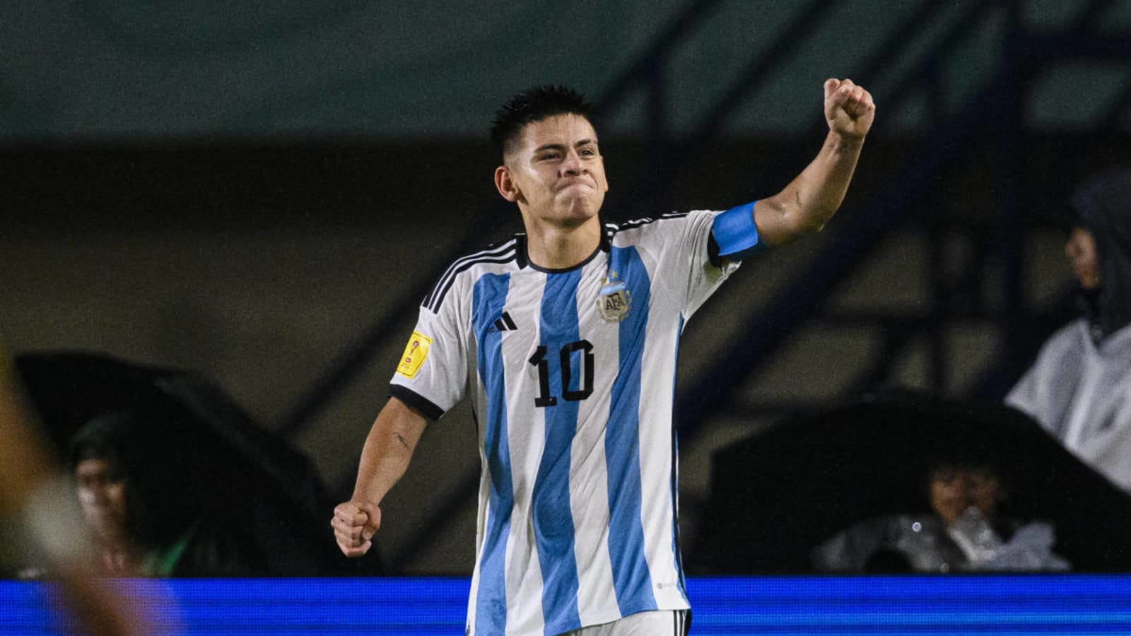 Manchester City Sign £12.5m Argentina Midfielder Claudio Echeverri From River Plate