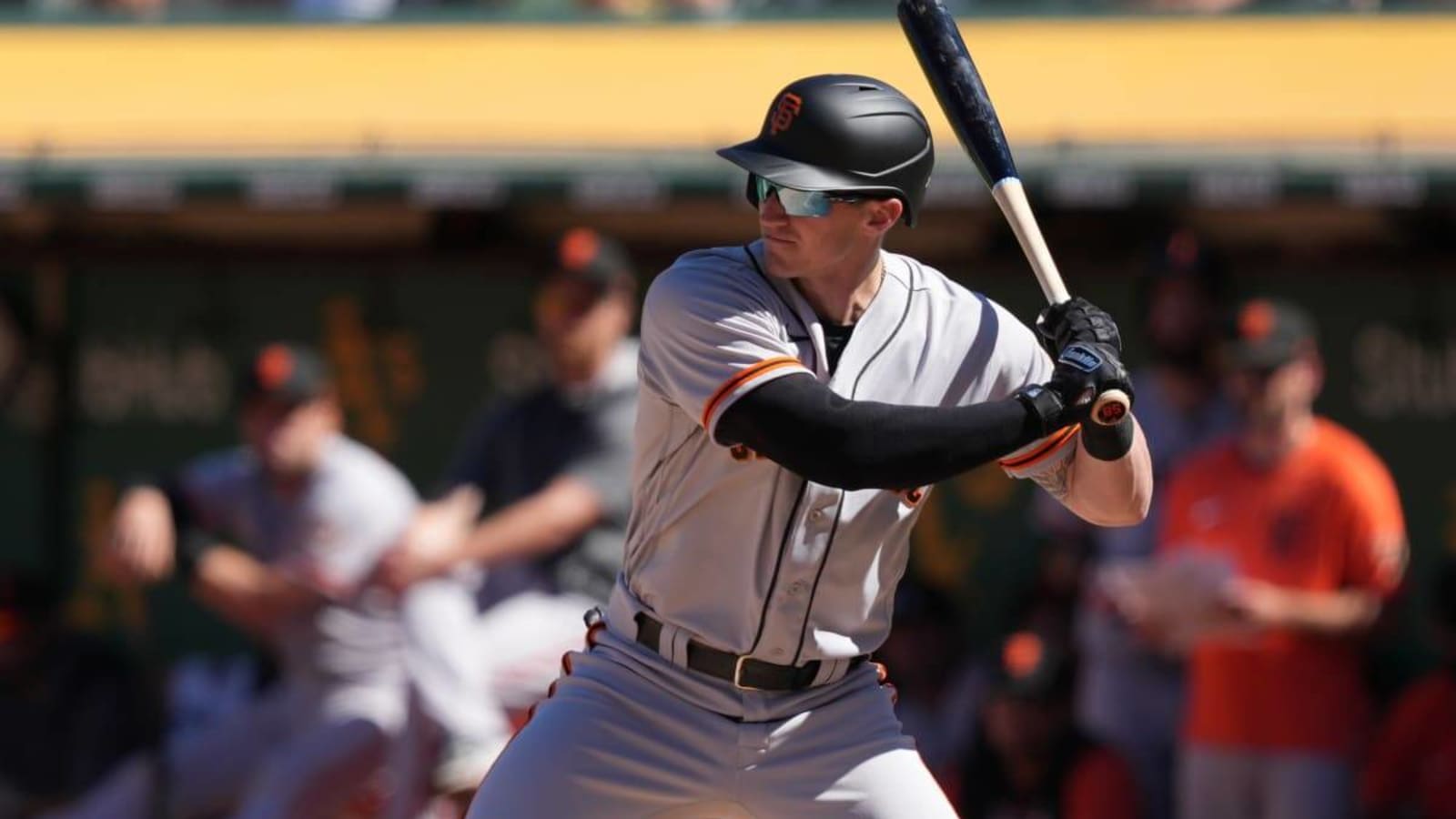  Giants outfielder Bryce Johnson suffers a concussion