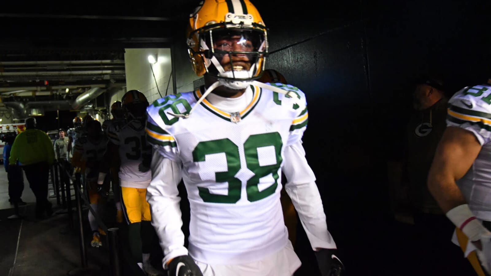 Packers elevate DB Innis Gaines for gameday to play vs Rams