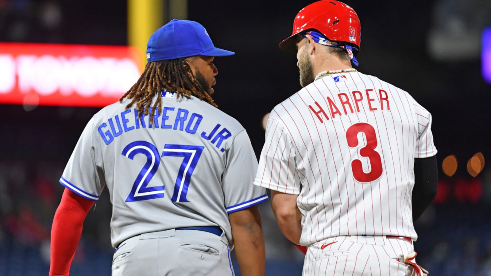 Phillies&#39; Bryce Harper Sends Vladimir Guerrero Jr. Message After $500 Million News