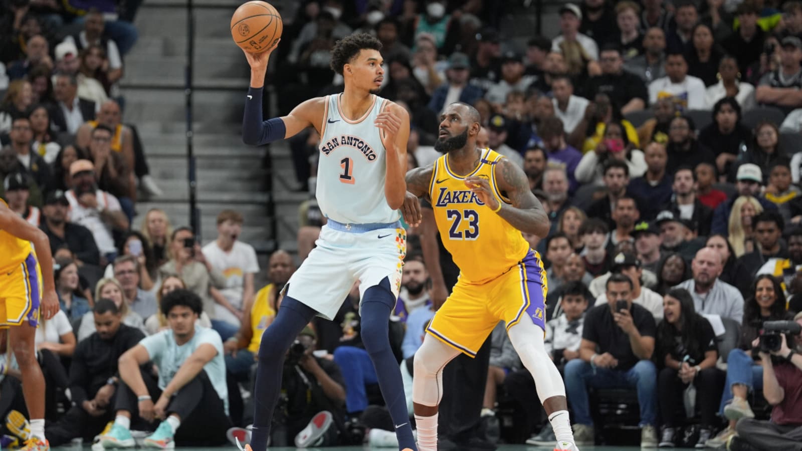 How Does the Lakers&#39; Recent Trade Impact Spurs?