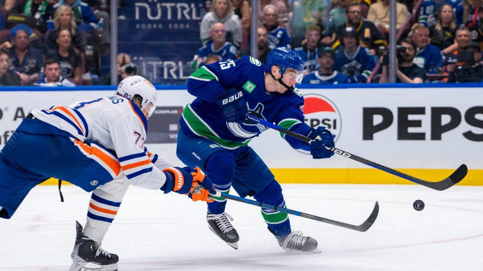 Report: Canucks’ Mikheyev is ‘banged up,’ not a healthy scratch for Game 5