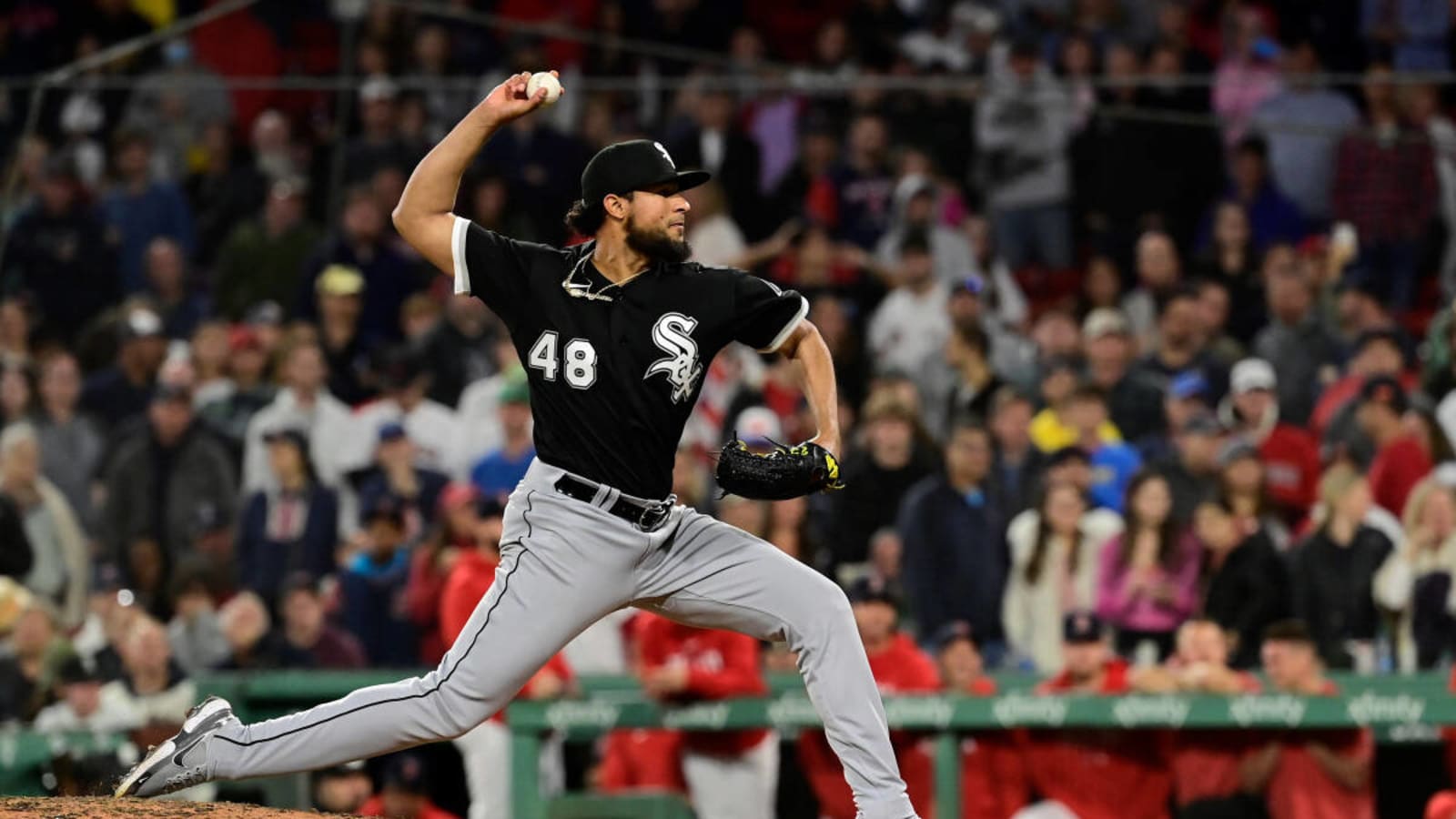 Mets Acquire Veteran Reliever From White Sox