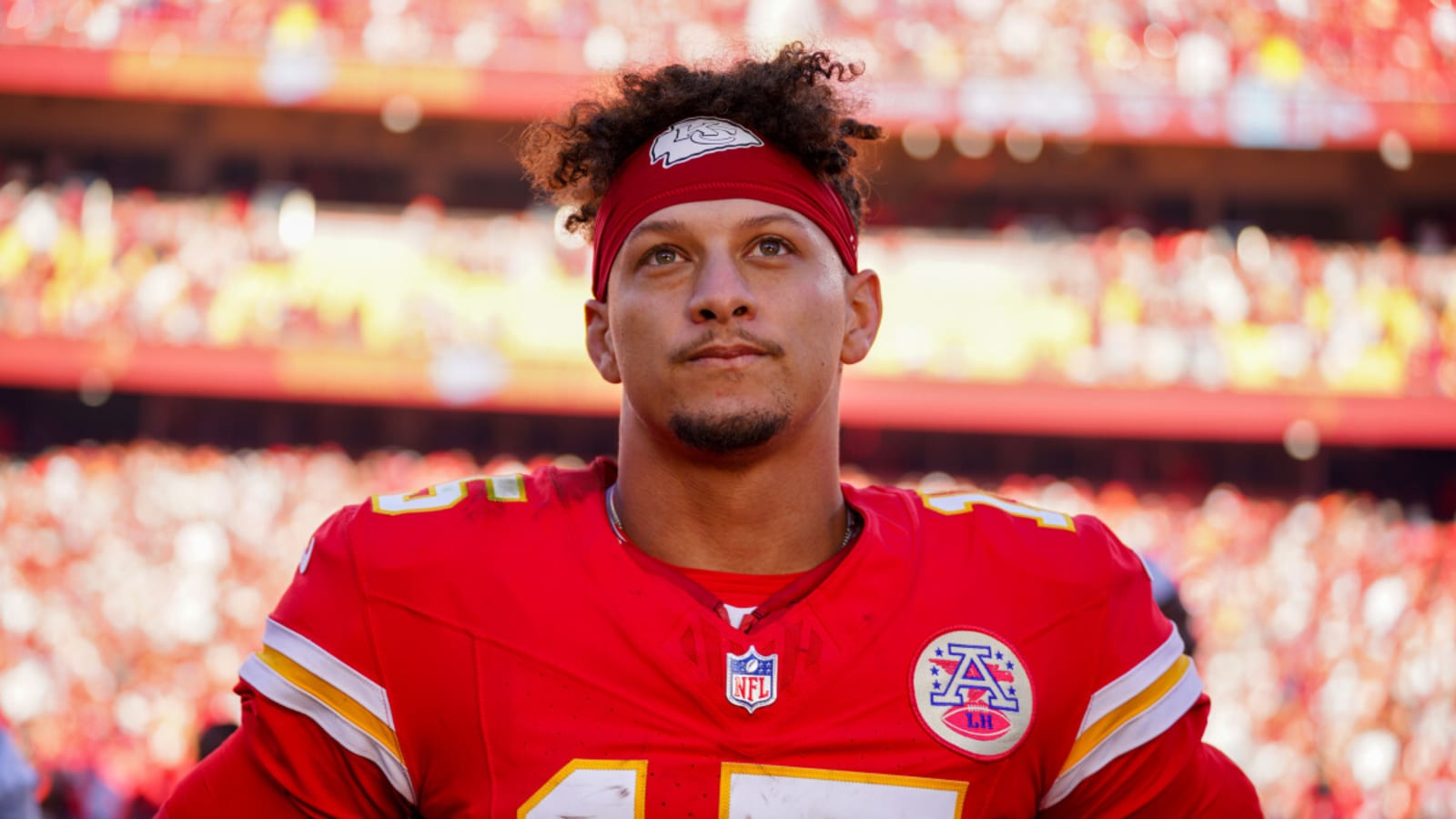 Fans React To Patrick Mahomes&#39; Outfit Before Chiefs-Bills Game
