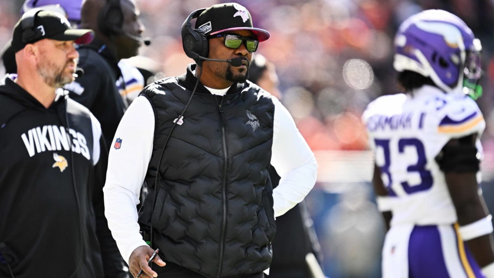 Vikings’ Brian Flores has to be smiling after forcing Aaron Rodgers into a career first he didn’t want