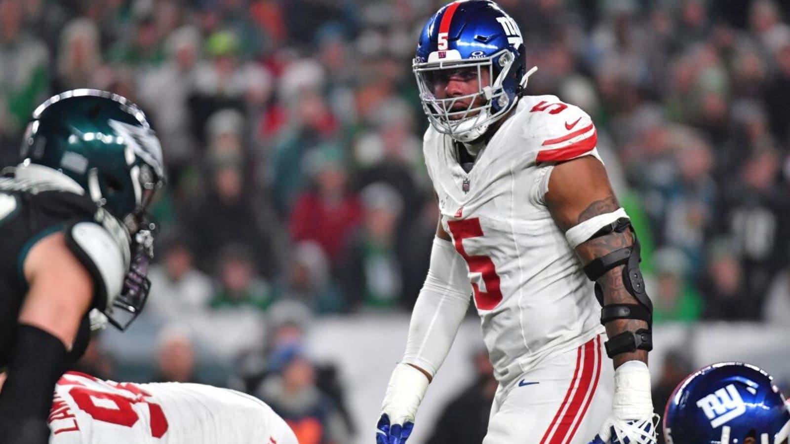 Kayvon Thibodeaux Yet to Hit Ceiling with Giants Despite Strong Second Season