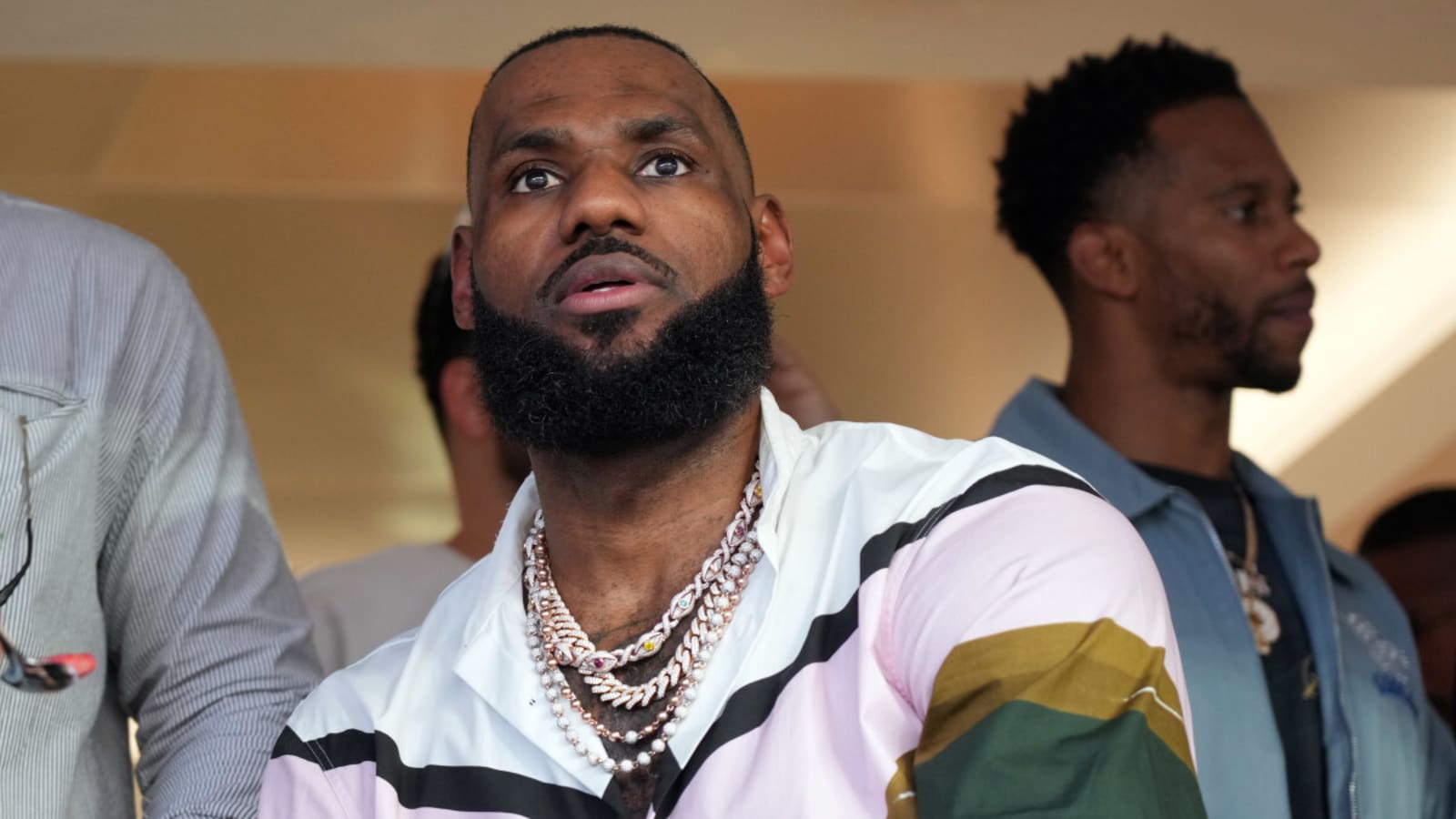 LeBron James&#39; Energized Reaction to Quinshon Judkins&#39; Touchdown Draws Attention