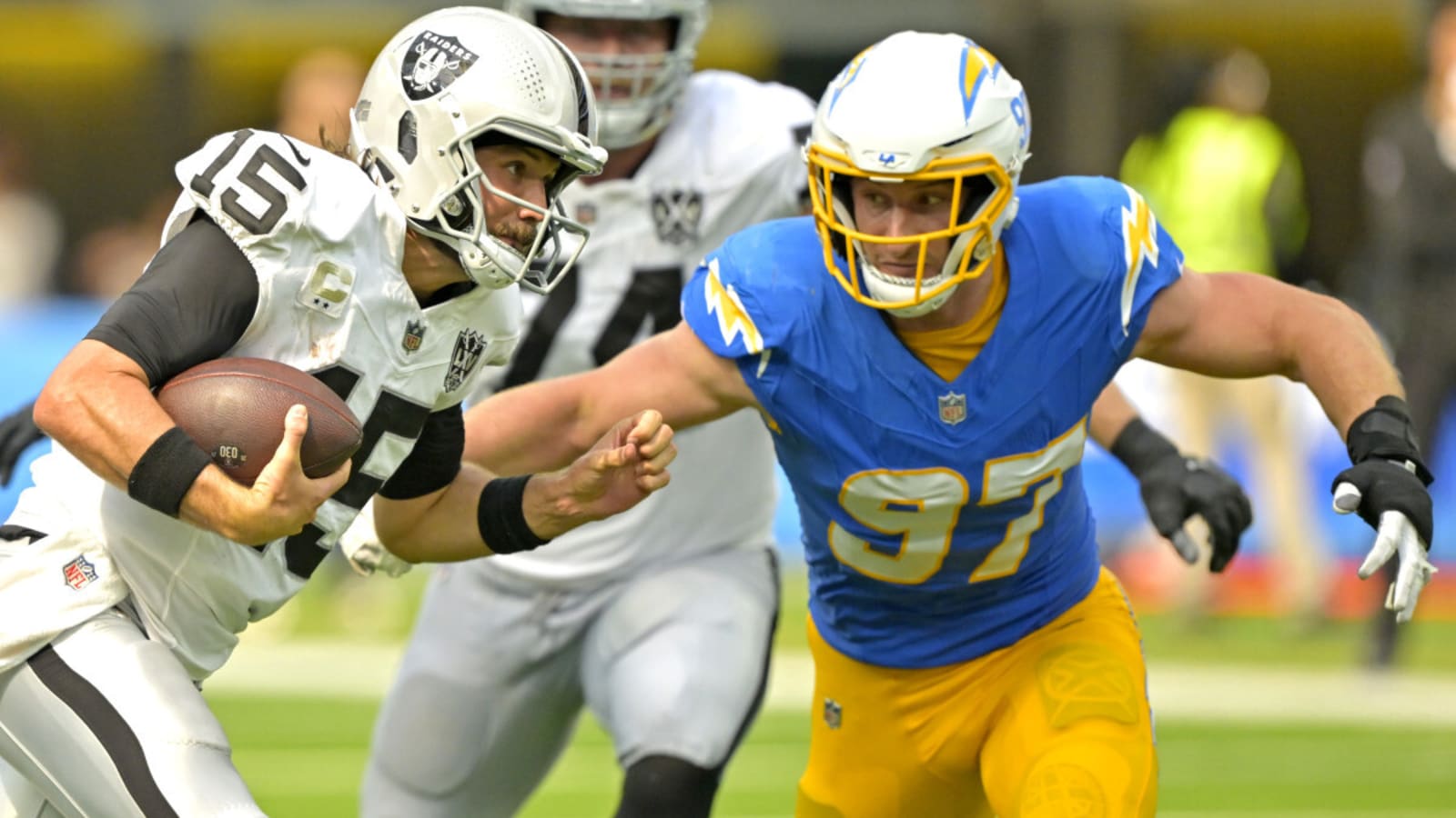 49ers Seem &#39;Headed Toward a Deal&#39; with Joey Bosa: Report