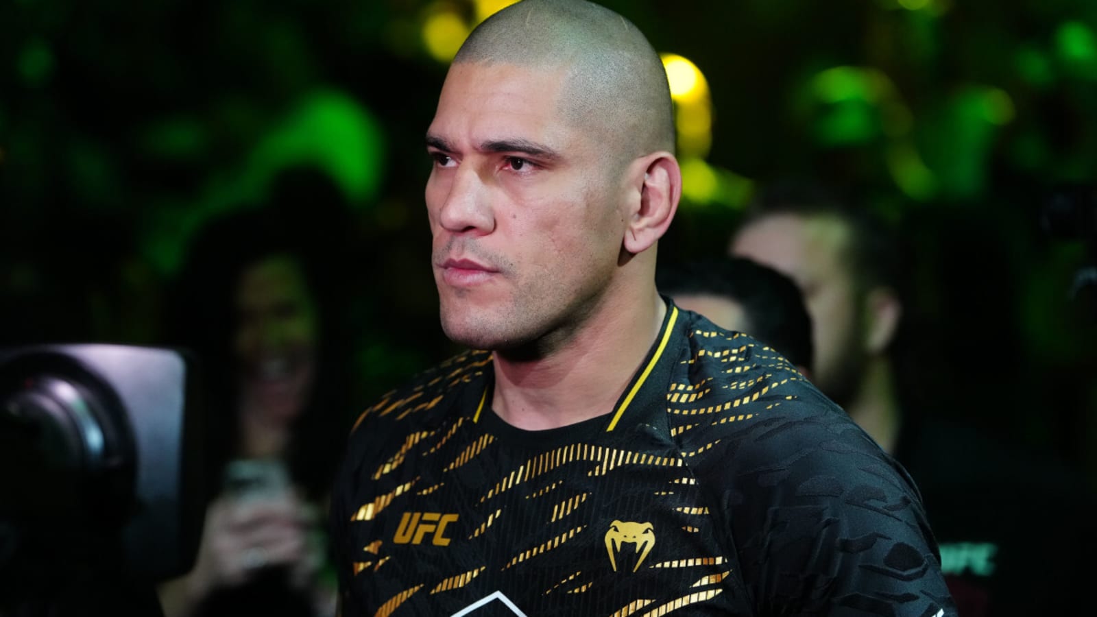 UFC Champion Disappointed in Losing Potential Alex Pereira Fight &#39;Aura Gone&#39;