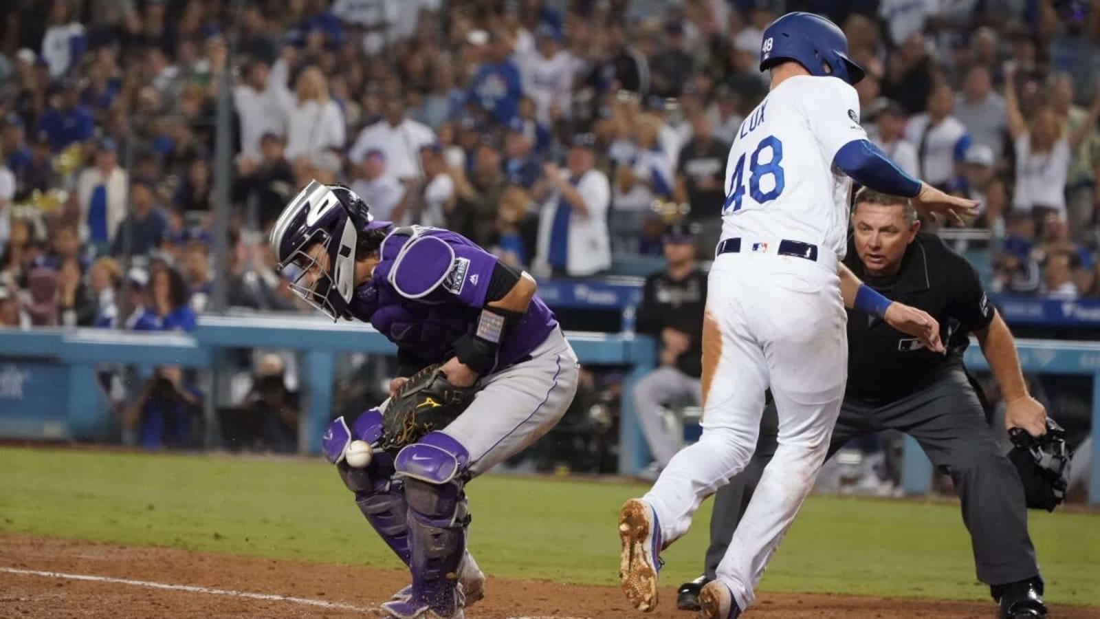 Former Dodgers Catcher Announces Retirement from MLB