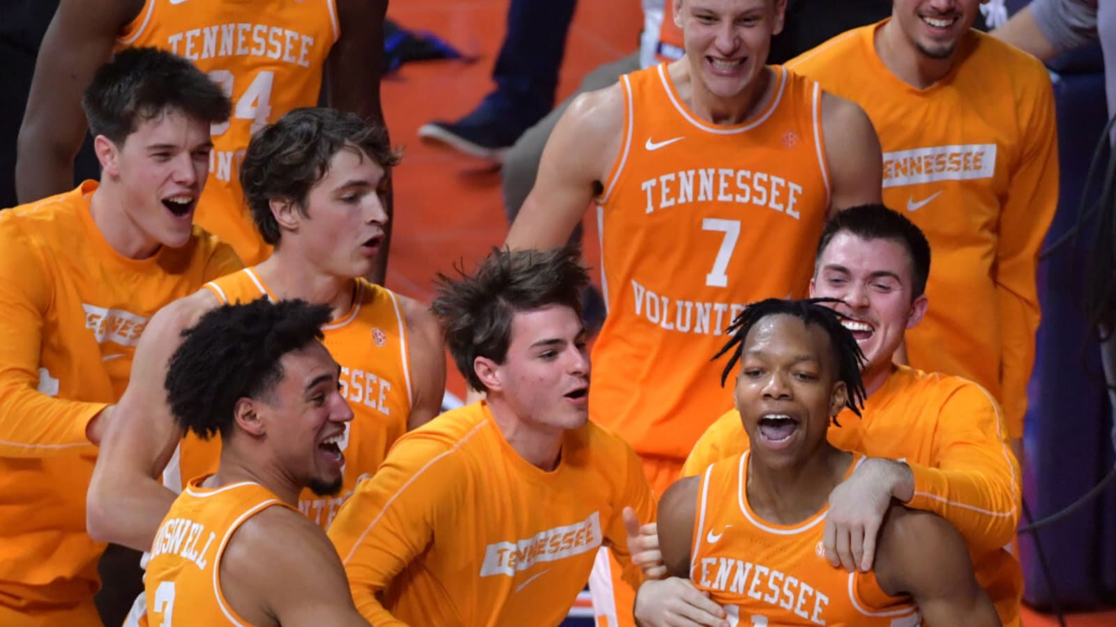 AP Top 25 Rankings Week 8: Ten SEC Teams Among College Basketball’s Best