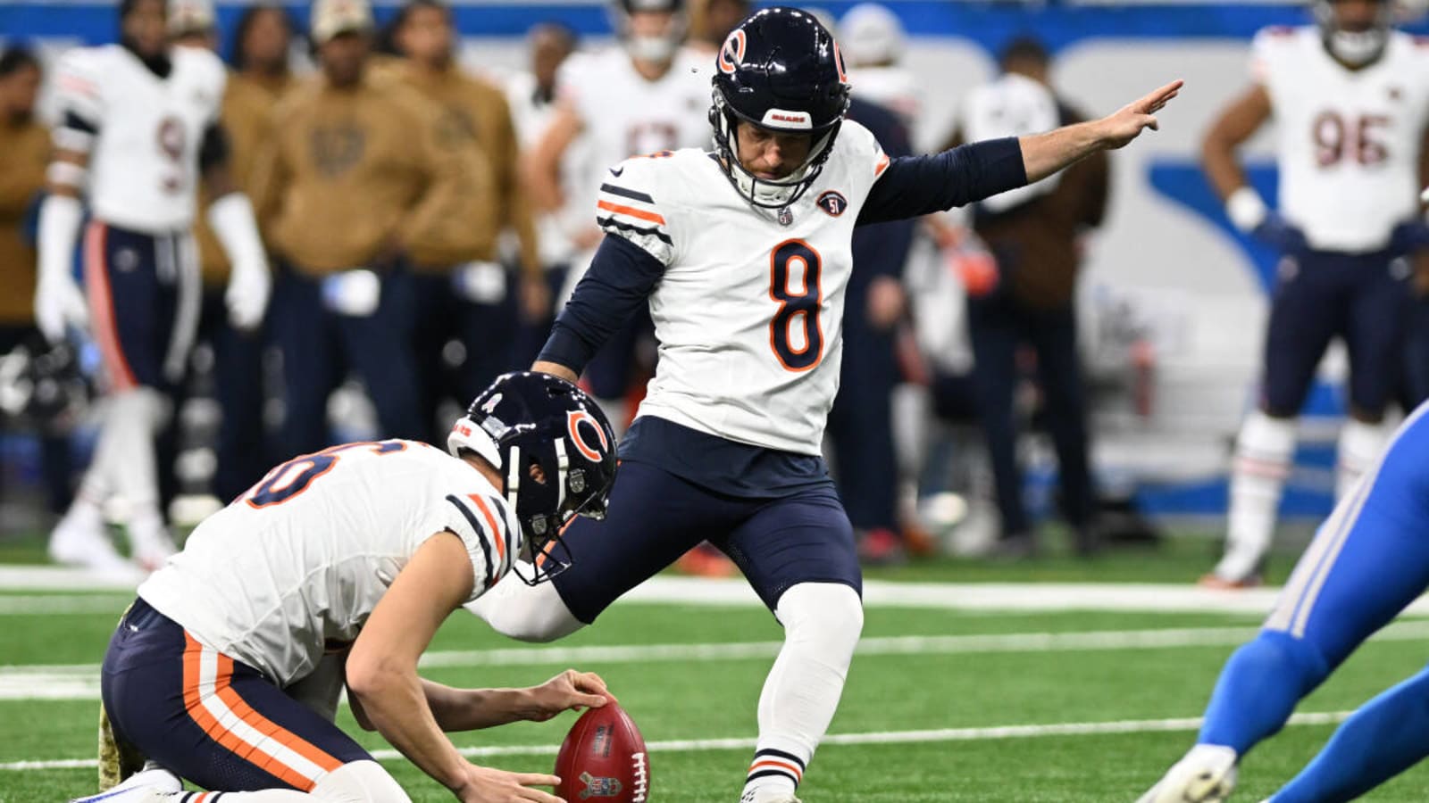 Bears kicker earns prestigious honor after dominate month