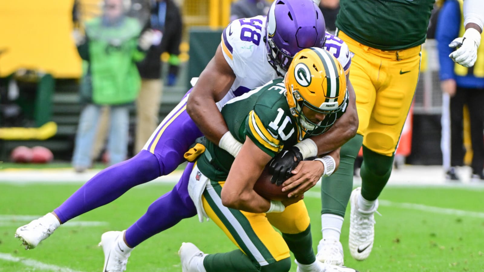 Minnesota Vikings&#39; chances to win NFC North just improved after latest NFL news