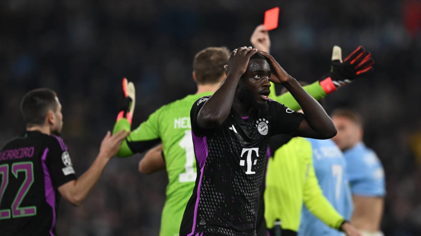 Dayot Upamecano Sent Off for Ugly Foul As Bayern Munich Lose at Lazio