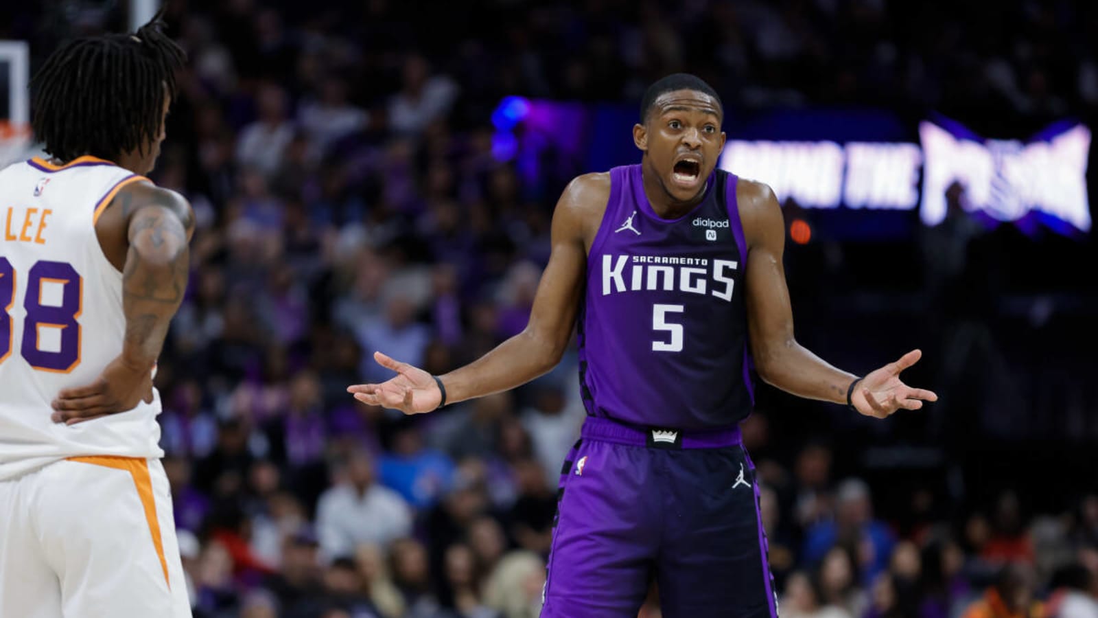 De’Aaron Fox Breaks Assist Record as Kings Breeze Past Suns