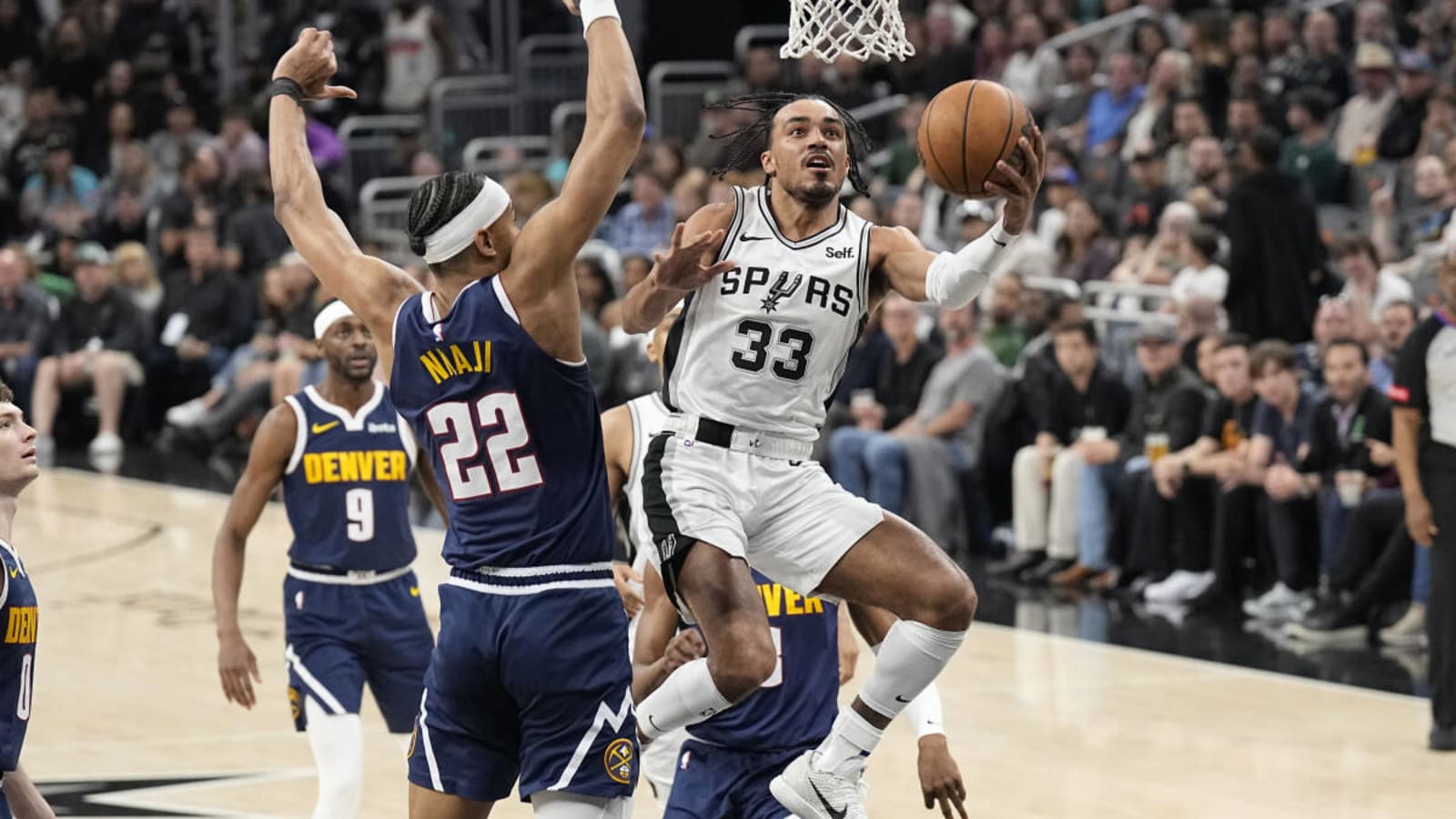 Nuggets, Jokic Pull Away For Win vs. Spurs in Austin