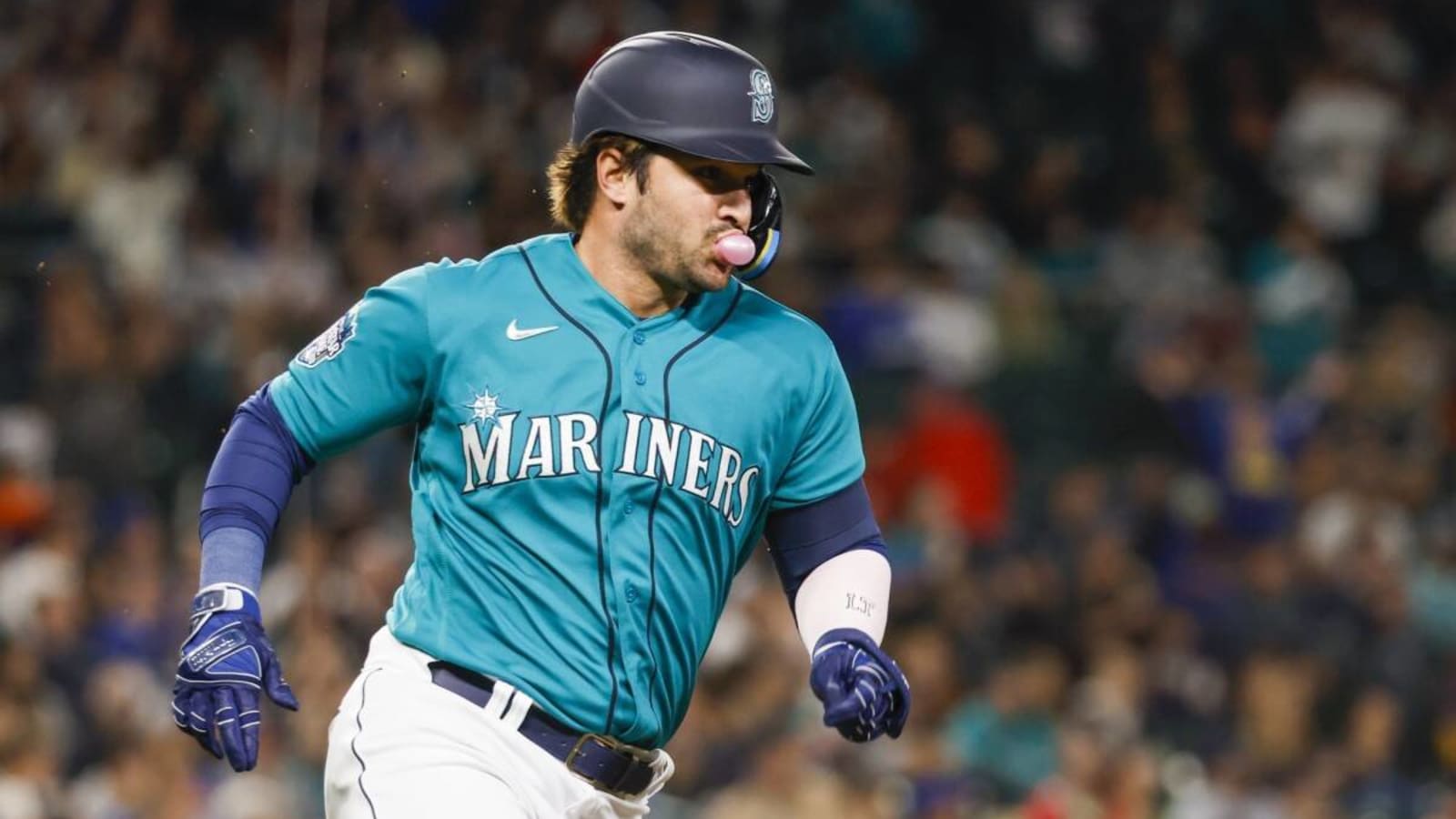 Popular Seattle Mariners Catcher Rejects Outright Assignment and is Headed For Free Agency
