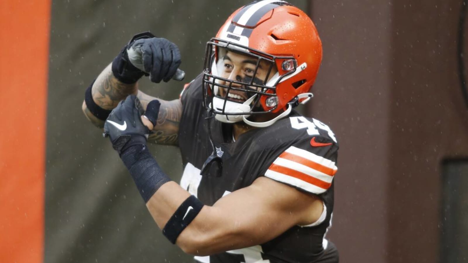 Two Linebackers Returned from Season Ending Injuries How Did They Play? Yardbarker