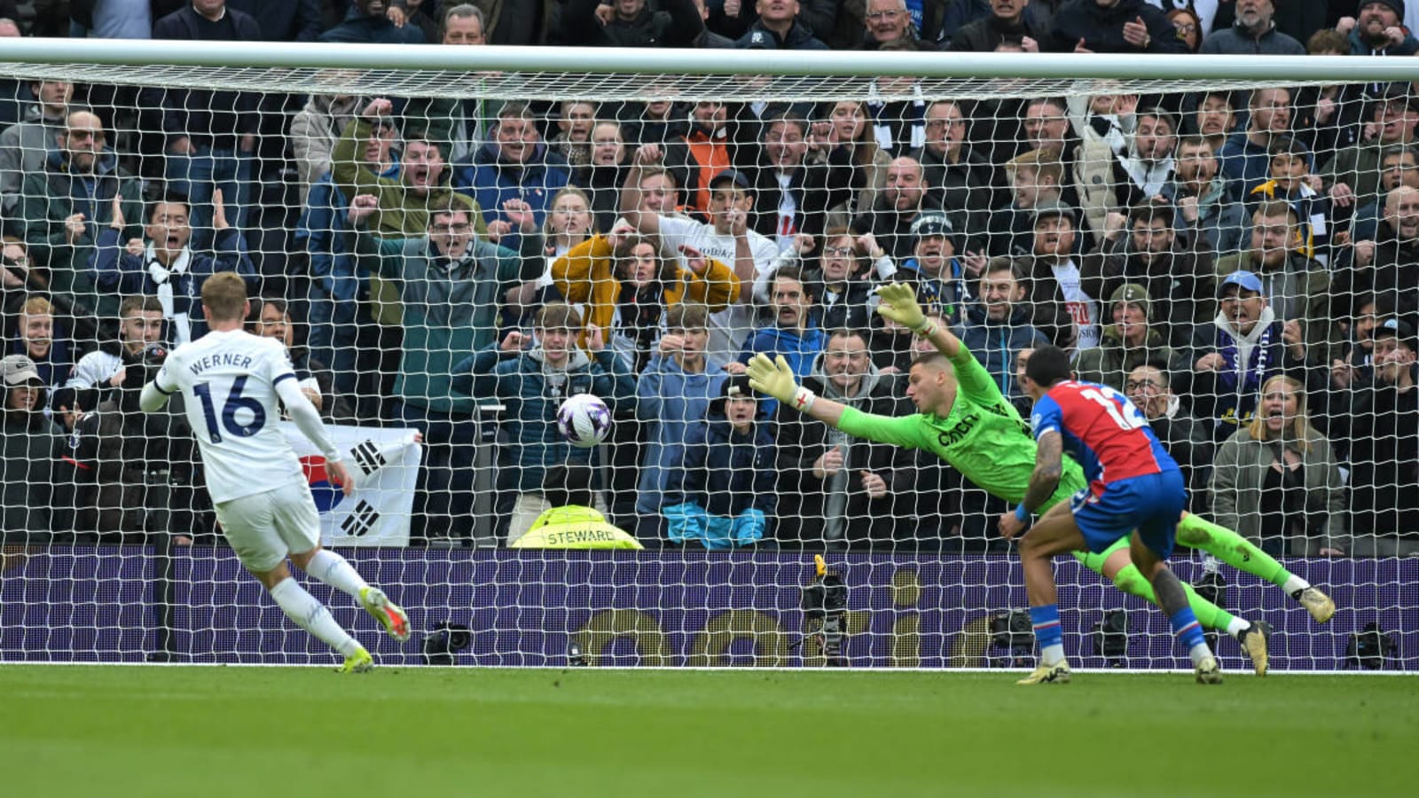 Timo Werner Scores His First Goal for Tottenham in Turnaround Win Over Crystal Palace