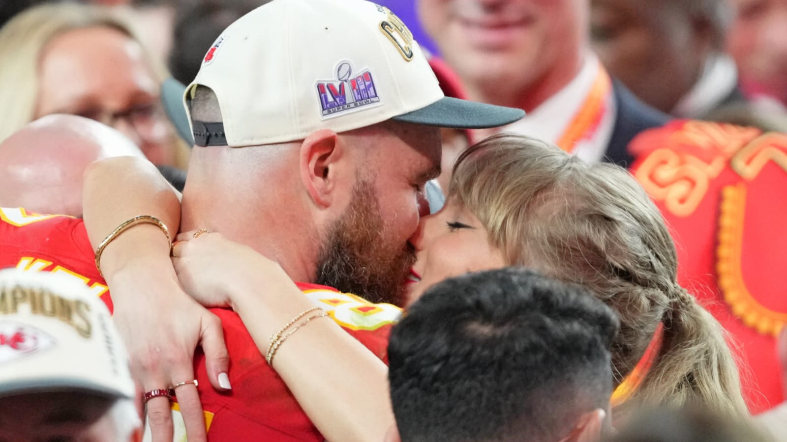New Details Emerge About Travis Kelce’s Plans to Propose to Taylor Swift