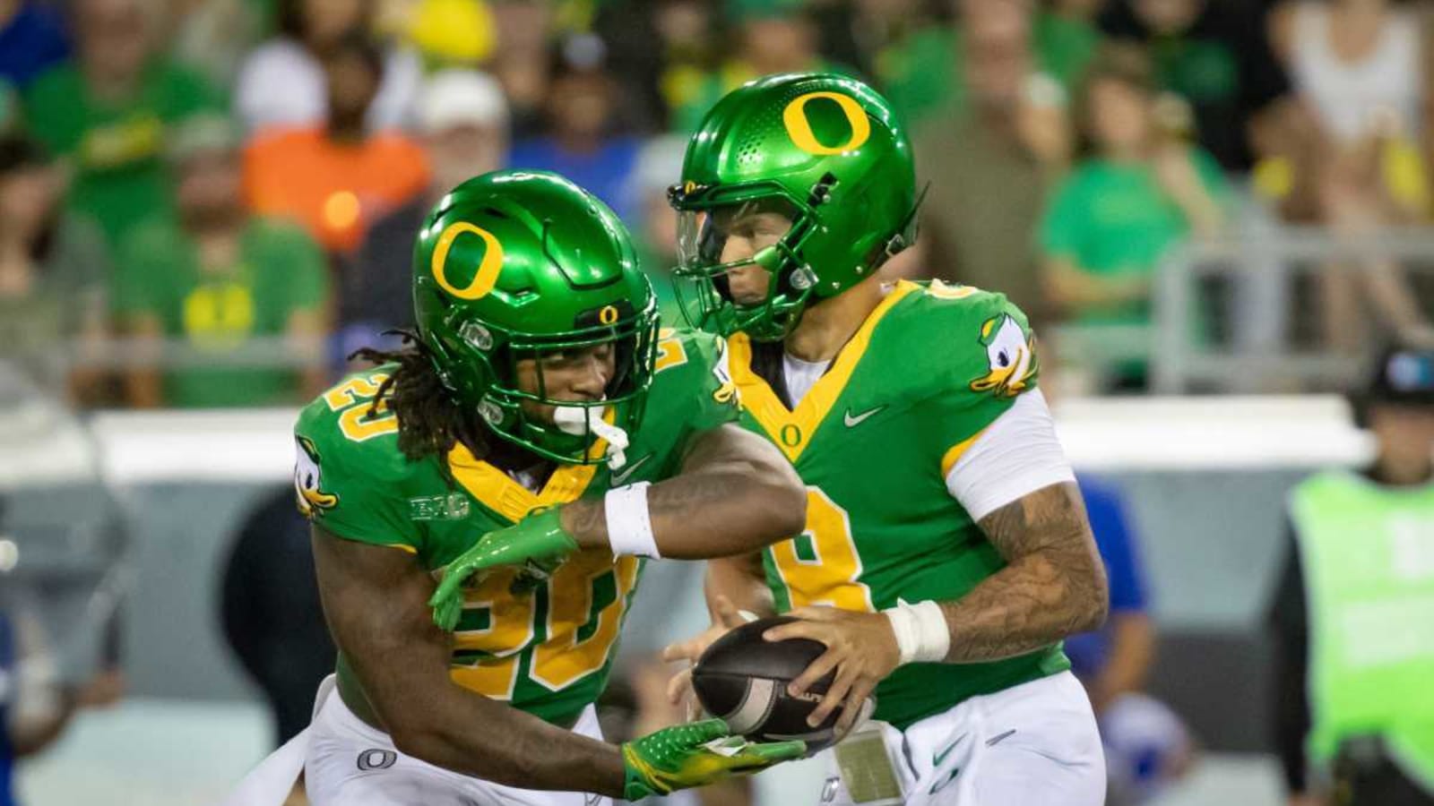 Oregon Ducks Dealt Pair of Major Blows With 2025 NFL Draft Declarations