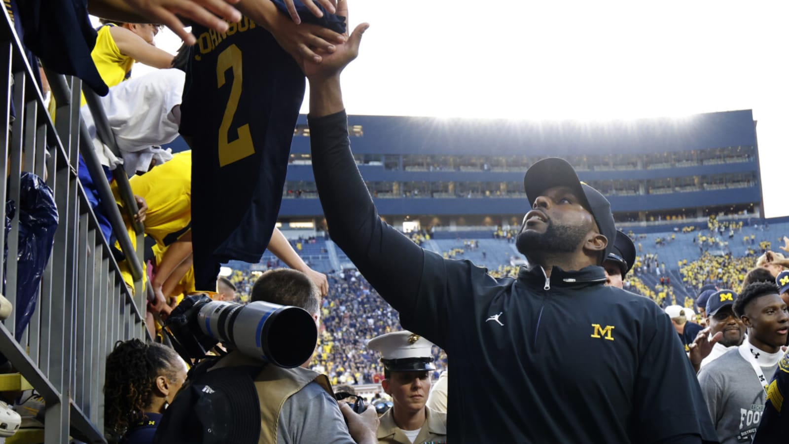 Report: Michigan Offering Absurd NIL Money To LSU QB Commit Bryce Underwood