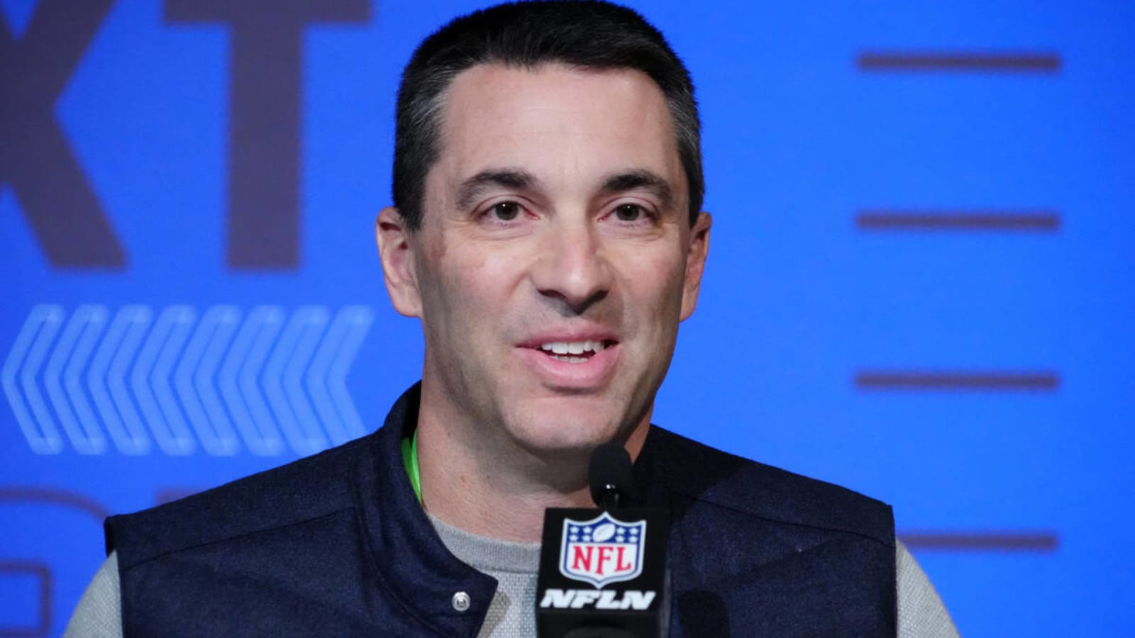 Raiders&#39; Tom Telesco very blunt when asked about Davante Adams being available for trade