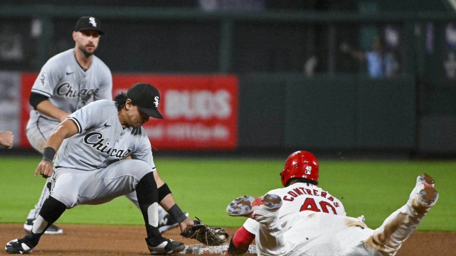 Arenado&#39;s Bat, Gray&#39;s Arm Propel Cardinals to Shutout Victory Over White Sox