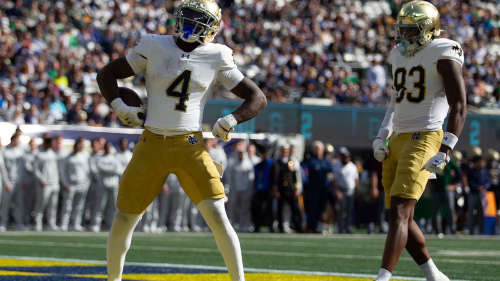 Notre Dame’s Jeremiyah Love Among Heisman Trophy Dark Horses