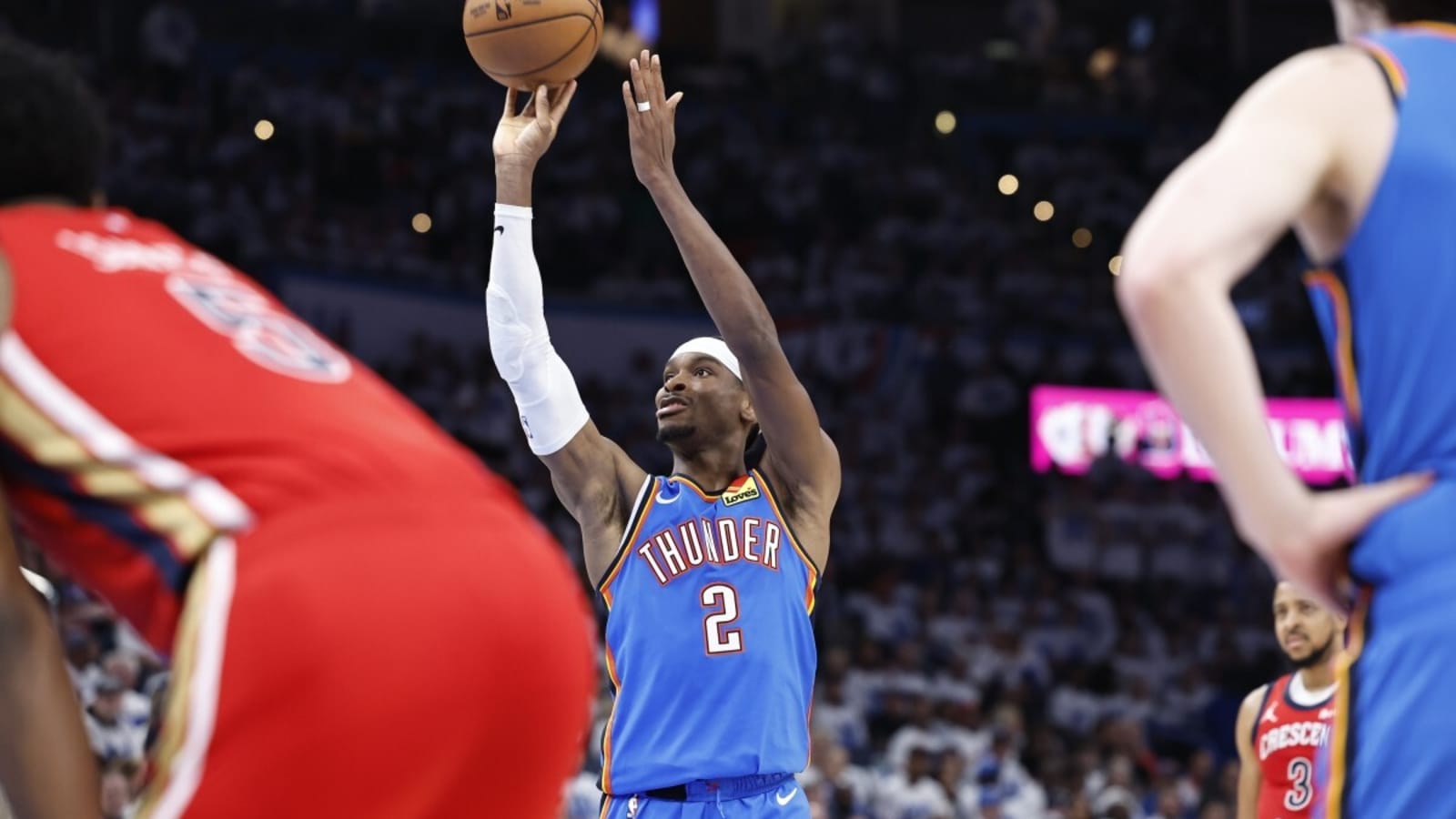 Wolves Fans Mock Shai Gilgeous-Alexander By Chanting &#39;Free Throw Merchant&#39; During Win