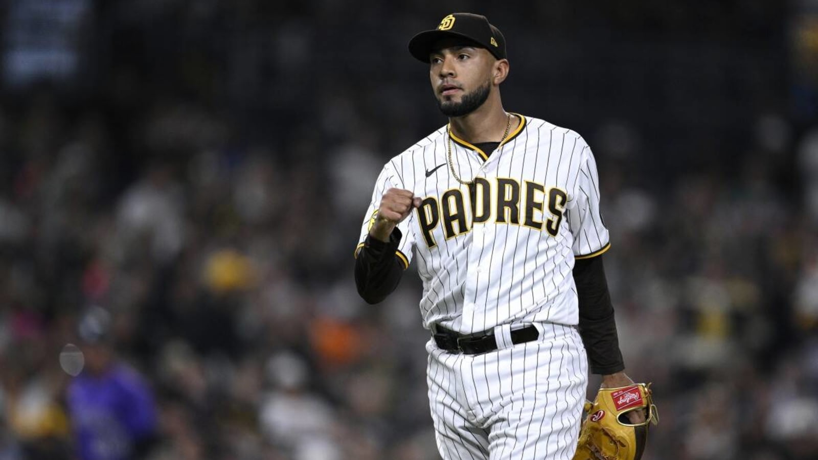 Robert Suarez Open to Any Role in Padres&#39; Bullpen