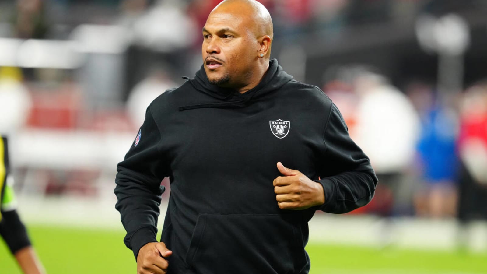 Raiders bring back rookie they recently let go