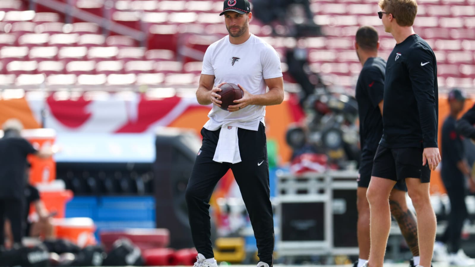 Titans Could &#39;Shake up&#39; NFL With Blockbuster Trade for $180 Million QB