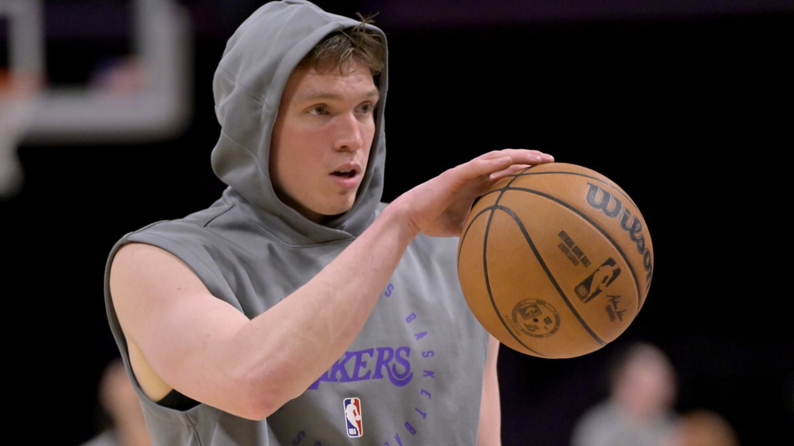 Former Laker calls on Dalton Knecht to embrace the role of villain after failed trade to Hornets