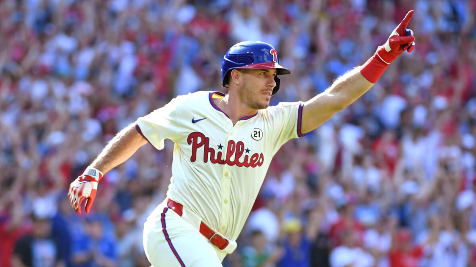 Phillies&#39; J.T. Realmuto Predicted to Only Return in Free Agency on One Condition