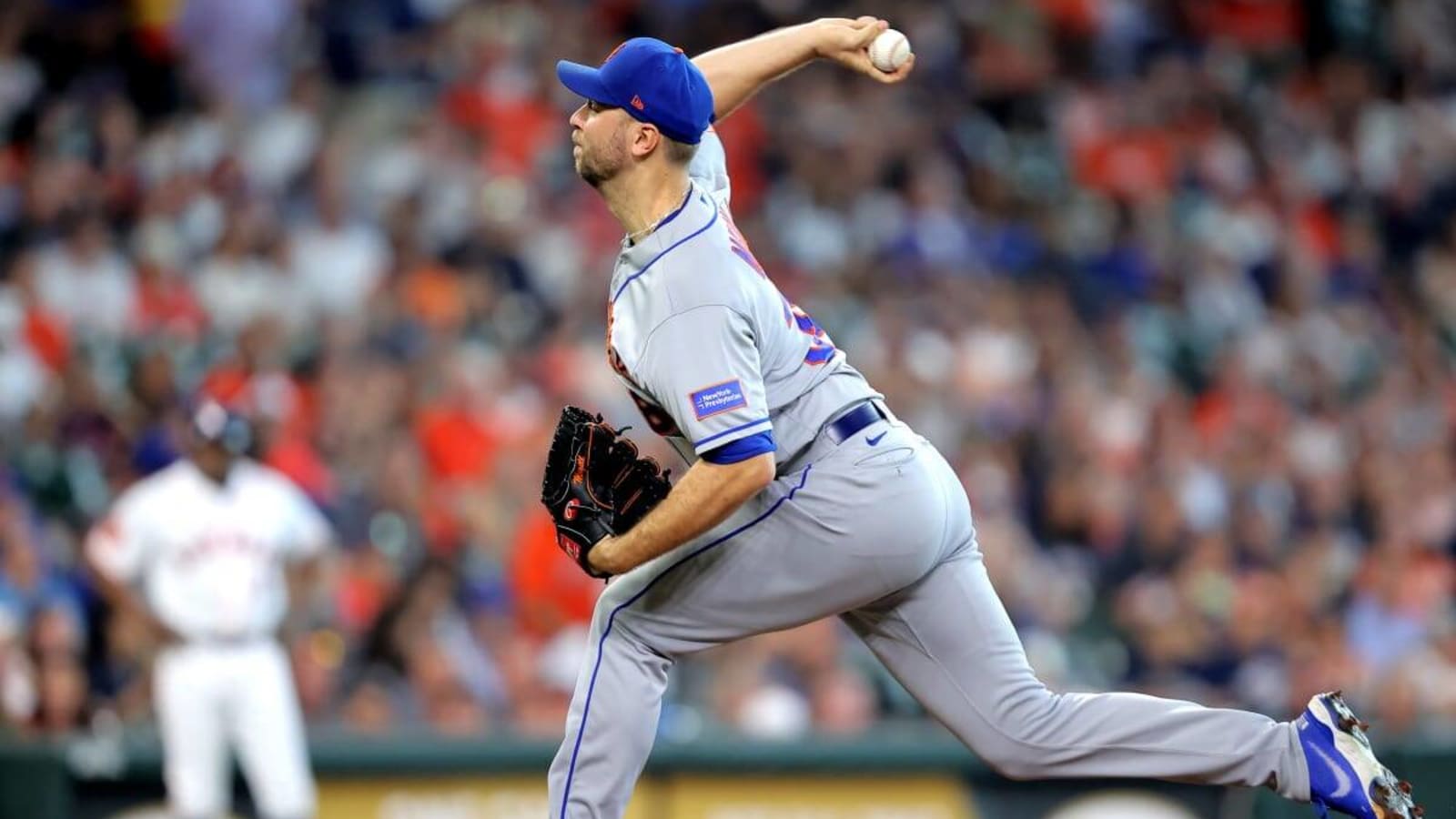 Mets Demote Struggling Starting Pitcher to Minor Leagues