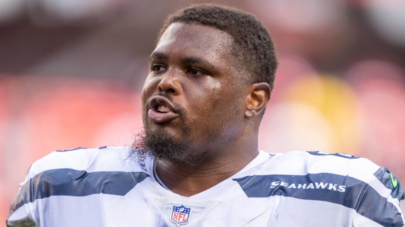 Panthers Sign Offensive Lineman with Years of Starting Experience