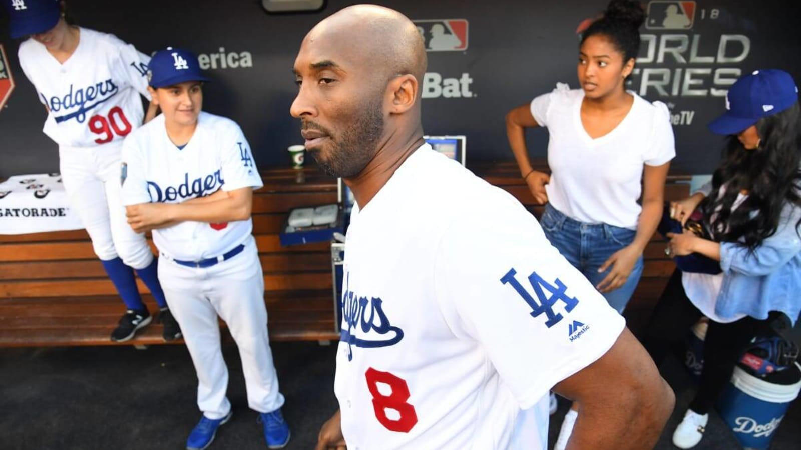 LAKERS NIGHT: September 1st, the @Dodgers are celebrating Lakers