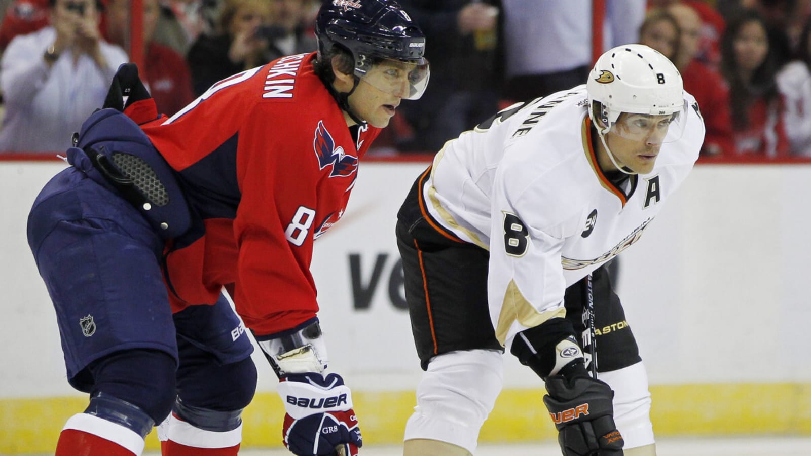 Teemu Selanne Tells Alex Ovechkin the Obvious After Capitals Star&#39;s 895th NHL Goal