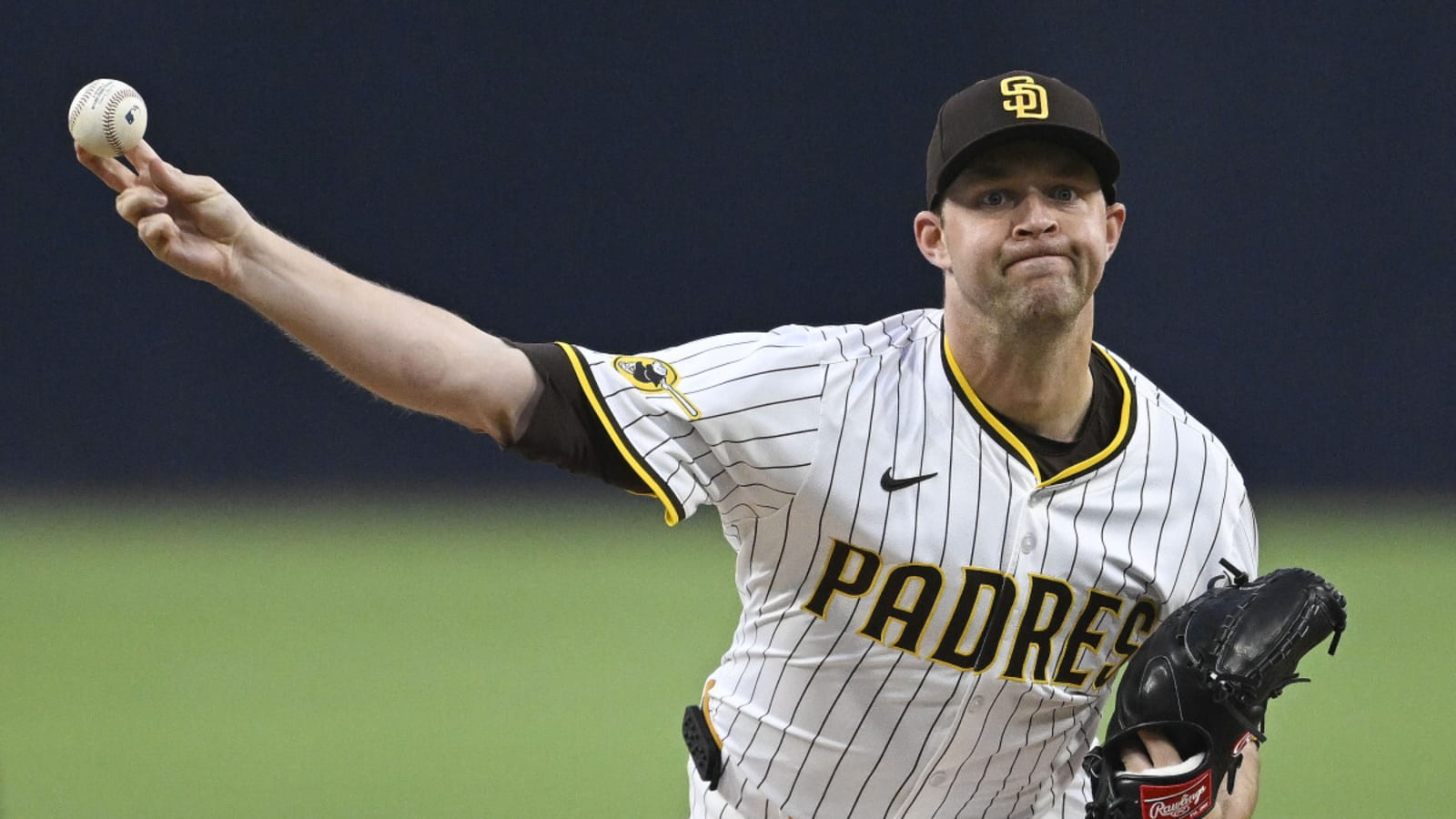 Yankees Intensify Search for Rotation Reinforcements