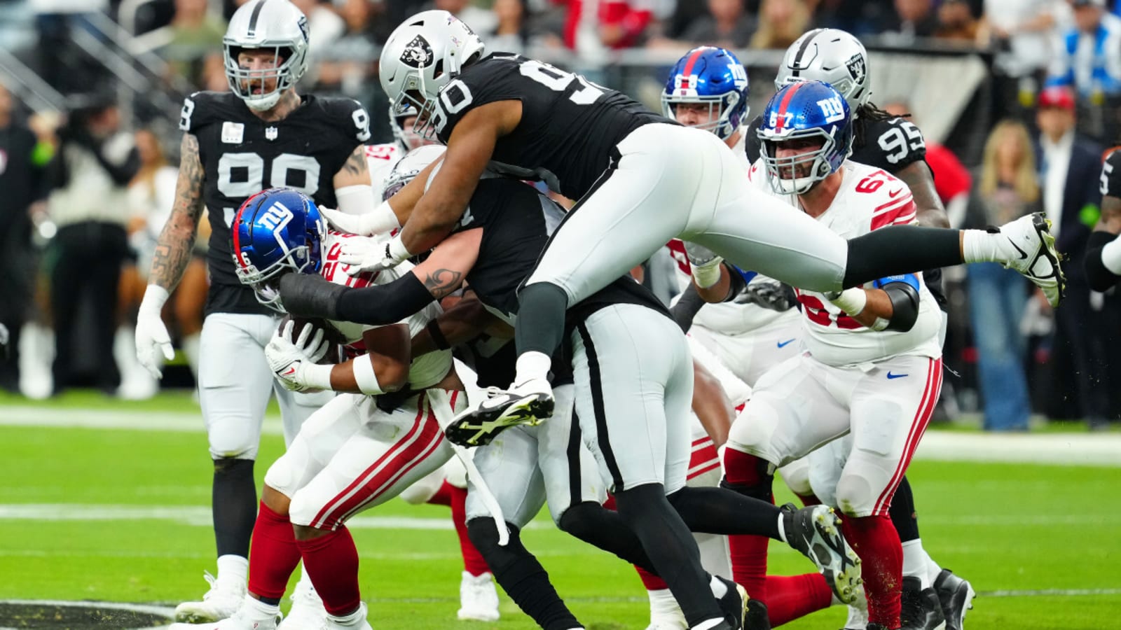 Another Former Raiders Player Signs Deal With Chiefs