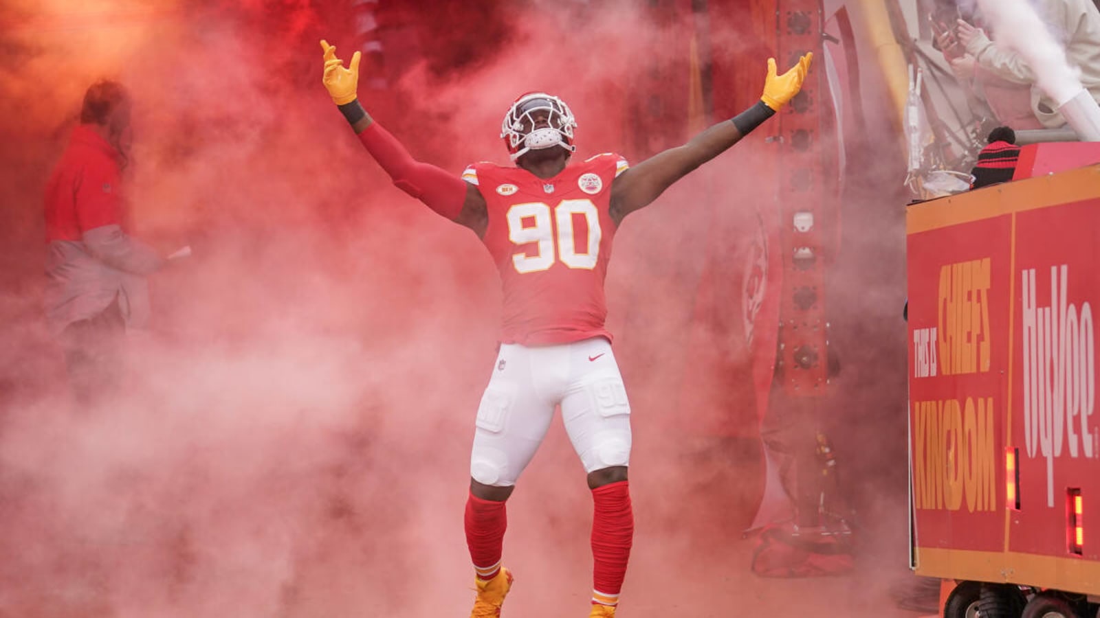Injured Chiefs DL Charles Omenihu hints at target date for his 2024 NFL season return