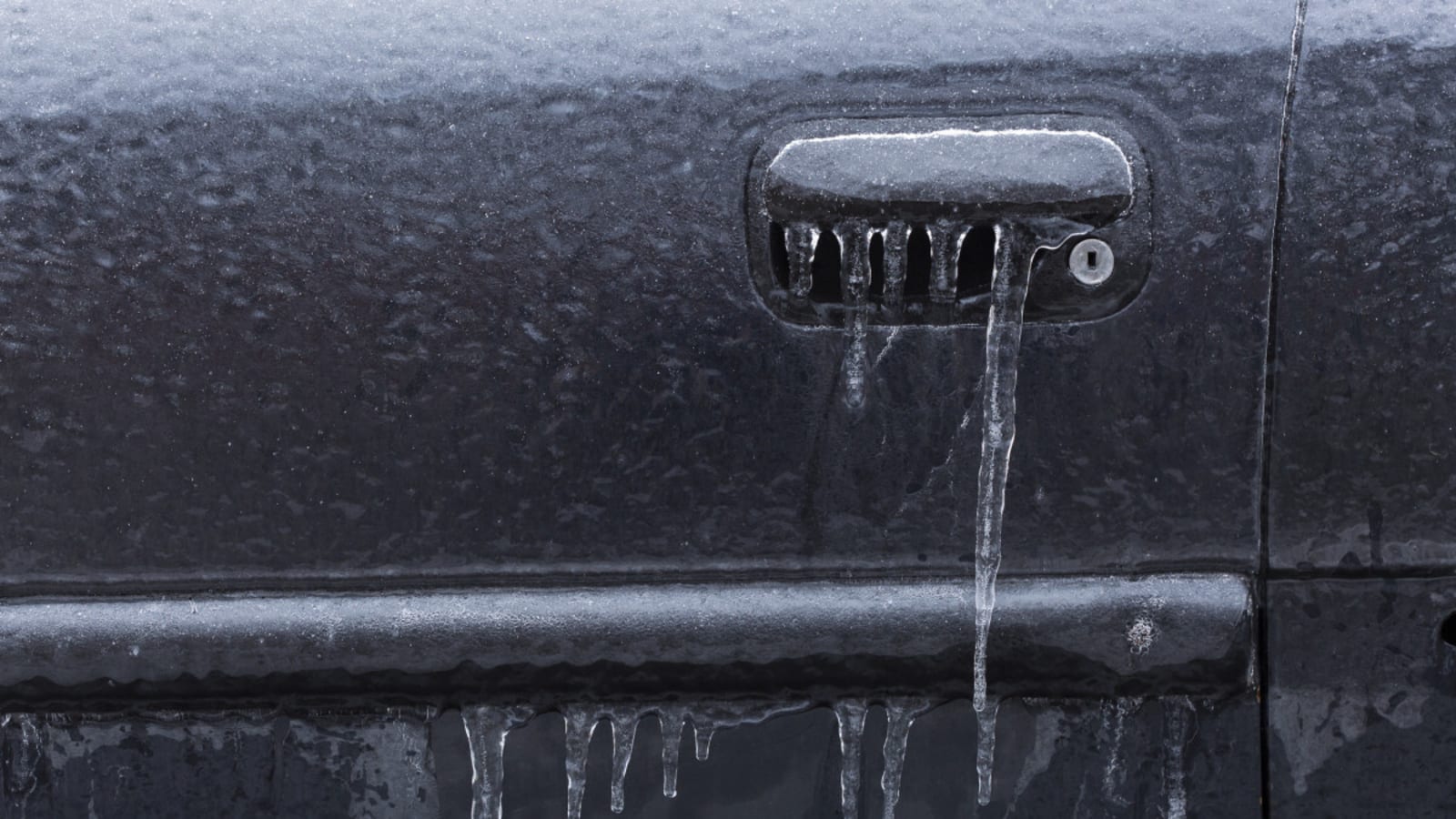 How to Remove Ice from Your Vehicle